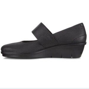 NIB Ecco Black Leather Skyler Wedge Mary Jane, Sz 40, 9-9.5,Travel, dress casual